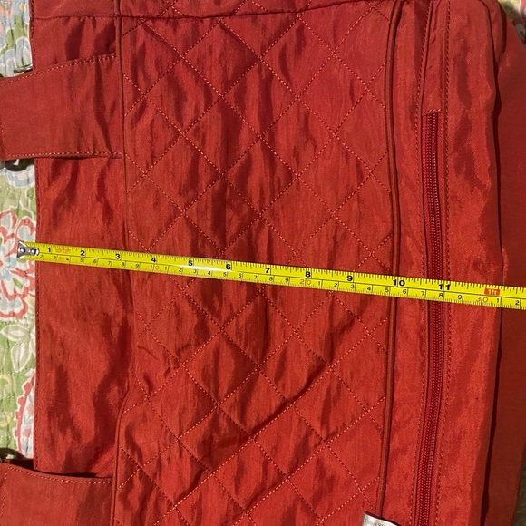 Baggallini Quilted Burnt Orange Purse/Crossbody - Picture 4 of 11